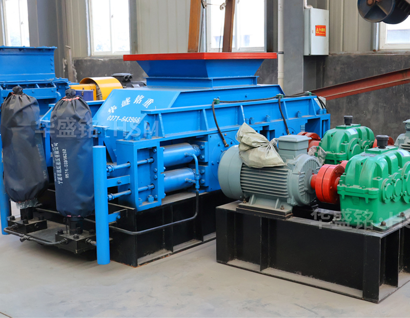 對輥制砂機(jī)加工山石怎么樣？制砂設(shè)備多少錢？