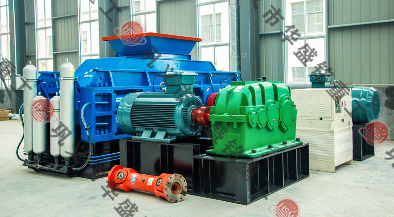 河卵石制砂機(jī)_對(duì)輥制砂機(jī)多少錢(qián)一臺(tái)